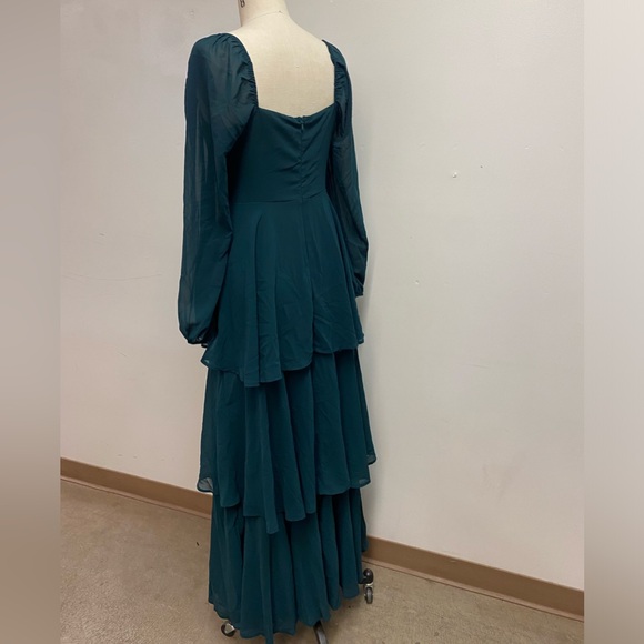 Emerald Green Long Sleeve Tiered Maxi Dress Medium - Picture 5 of 6